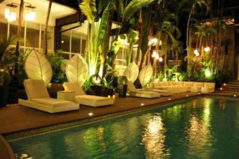 The Sulo Riviera Hotel Cidade Quezon Exterior foto