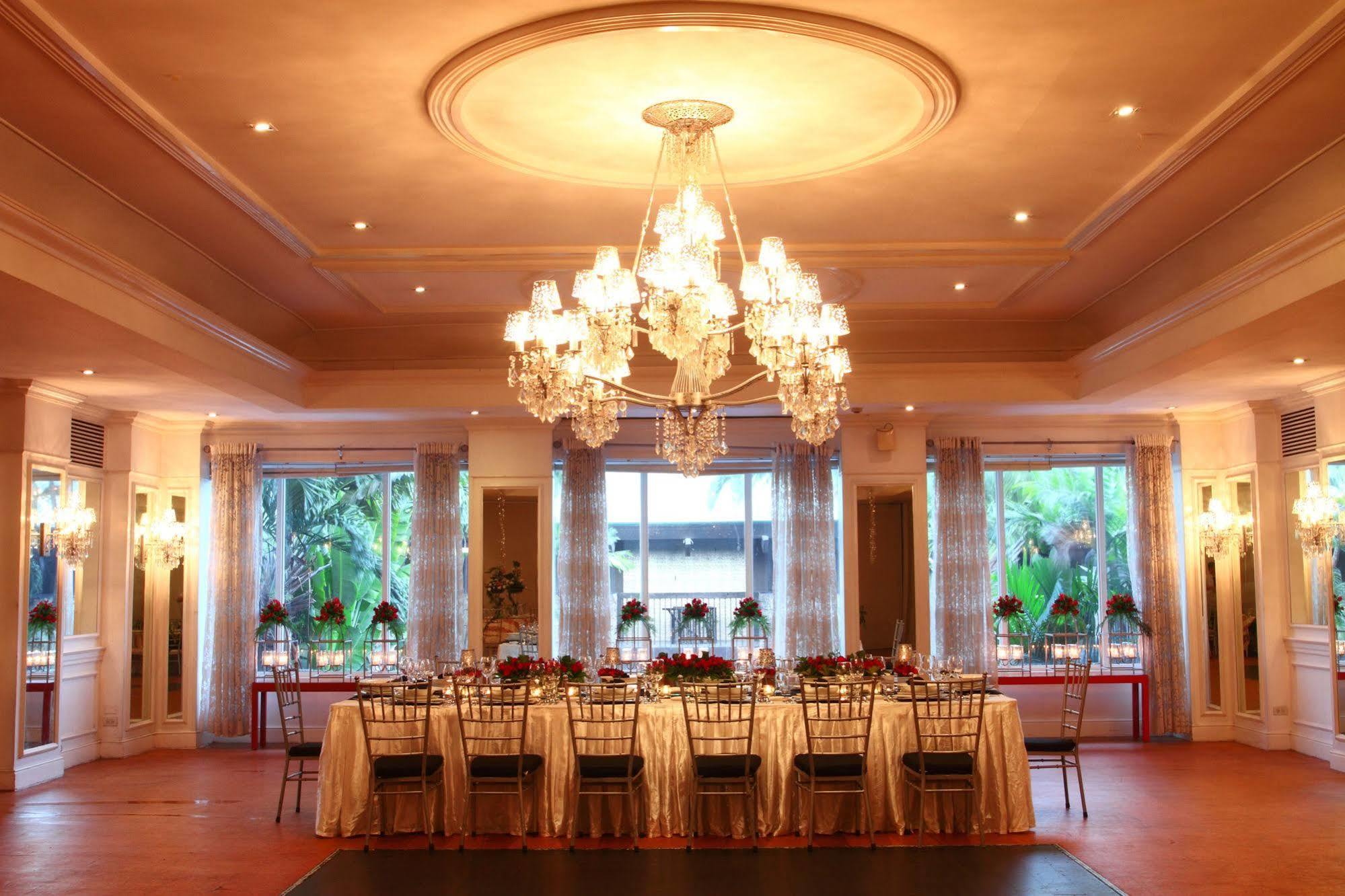 The Sulo Riviera Hotel Cidade Quezon Exterior foto